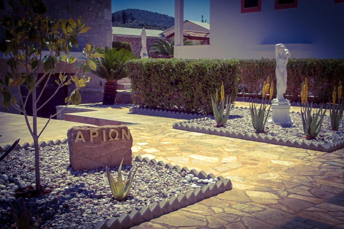 Αριων Village & Suites Nauplion Buitenkant foto