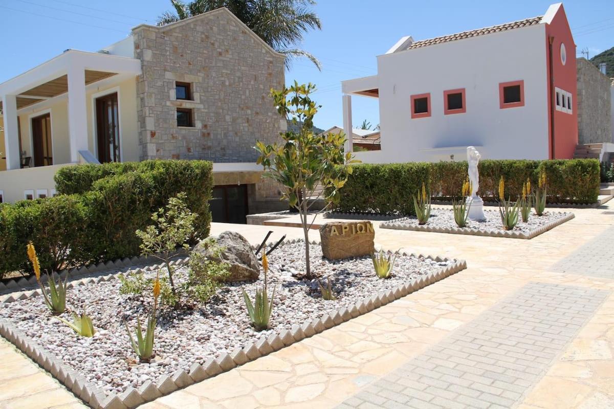 Αριων Village & Suites Nauplion Buitenkant foto