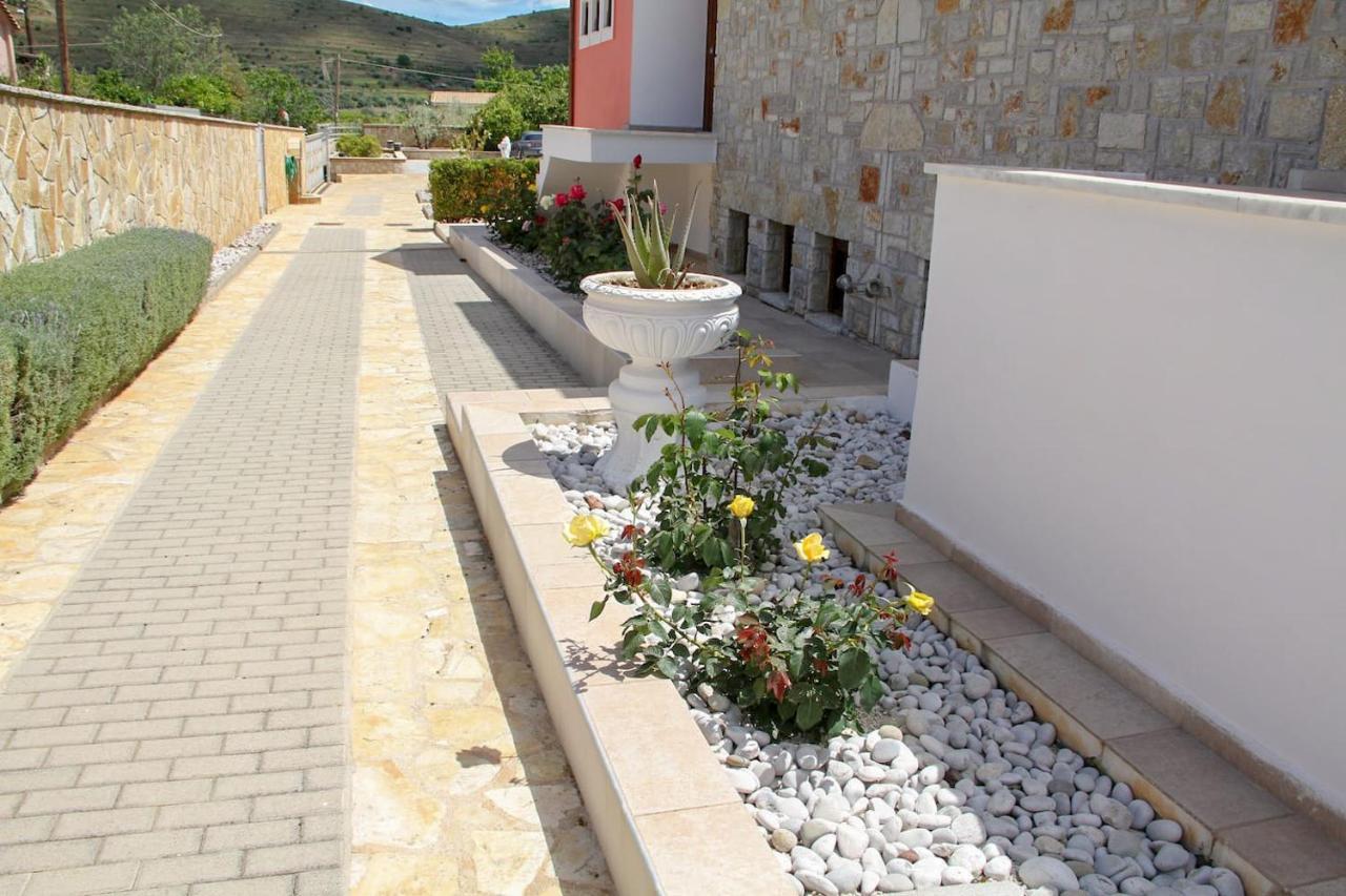 Αριων Village & Suites Nauplion Buitenkant foto