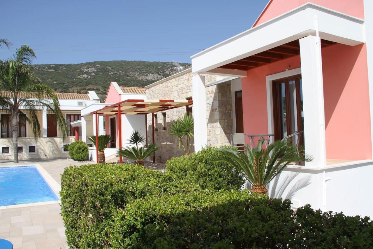 Αριων Village & Suites Nauplion Buitenkant foto