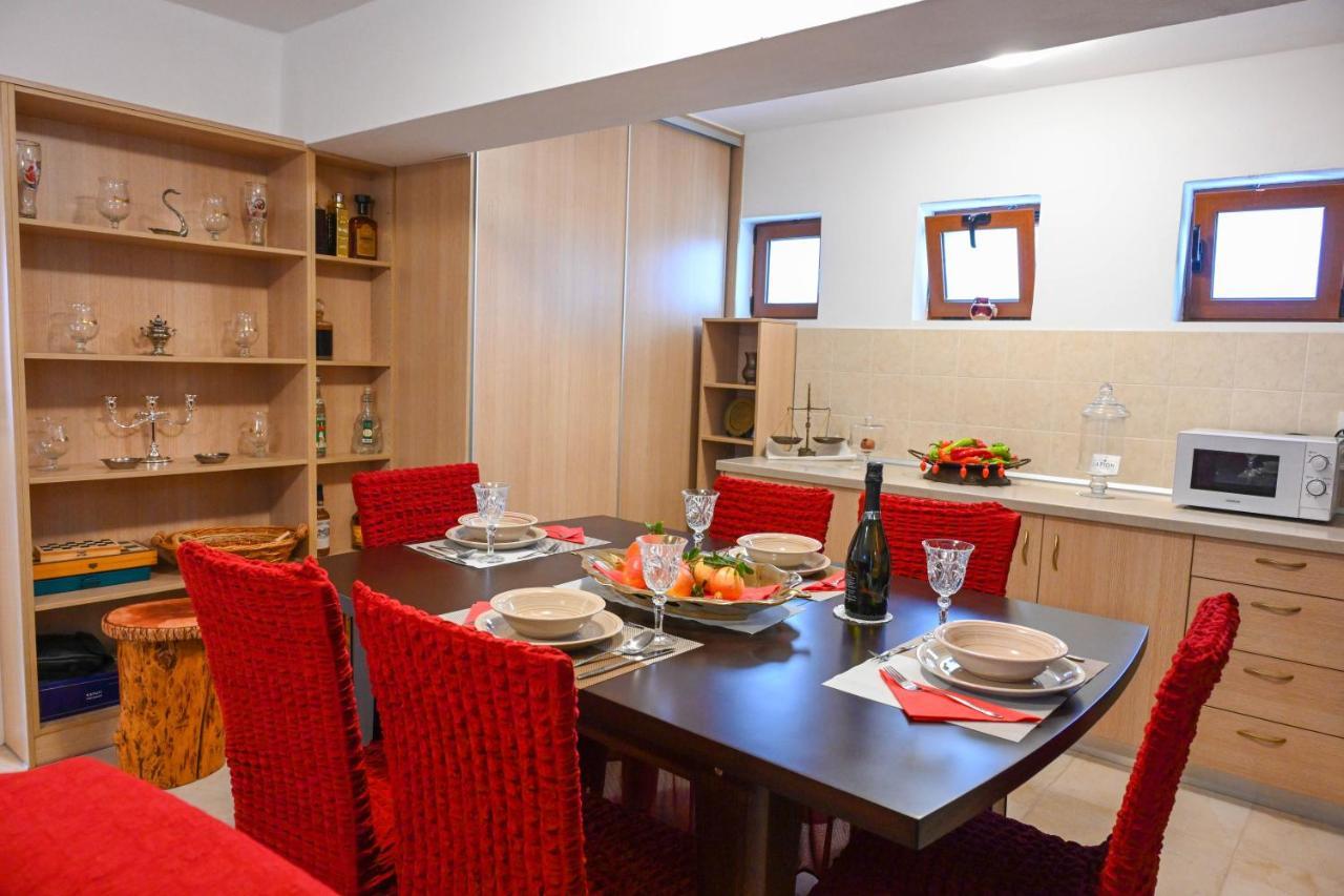 Αριων Village & Suites Nauplion Buitenkant foto