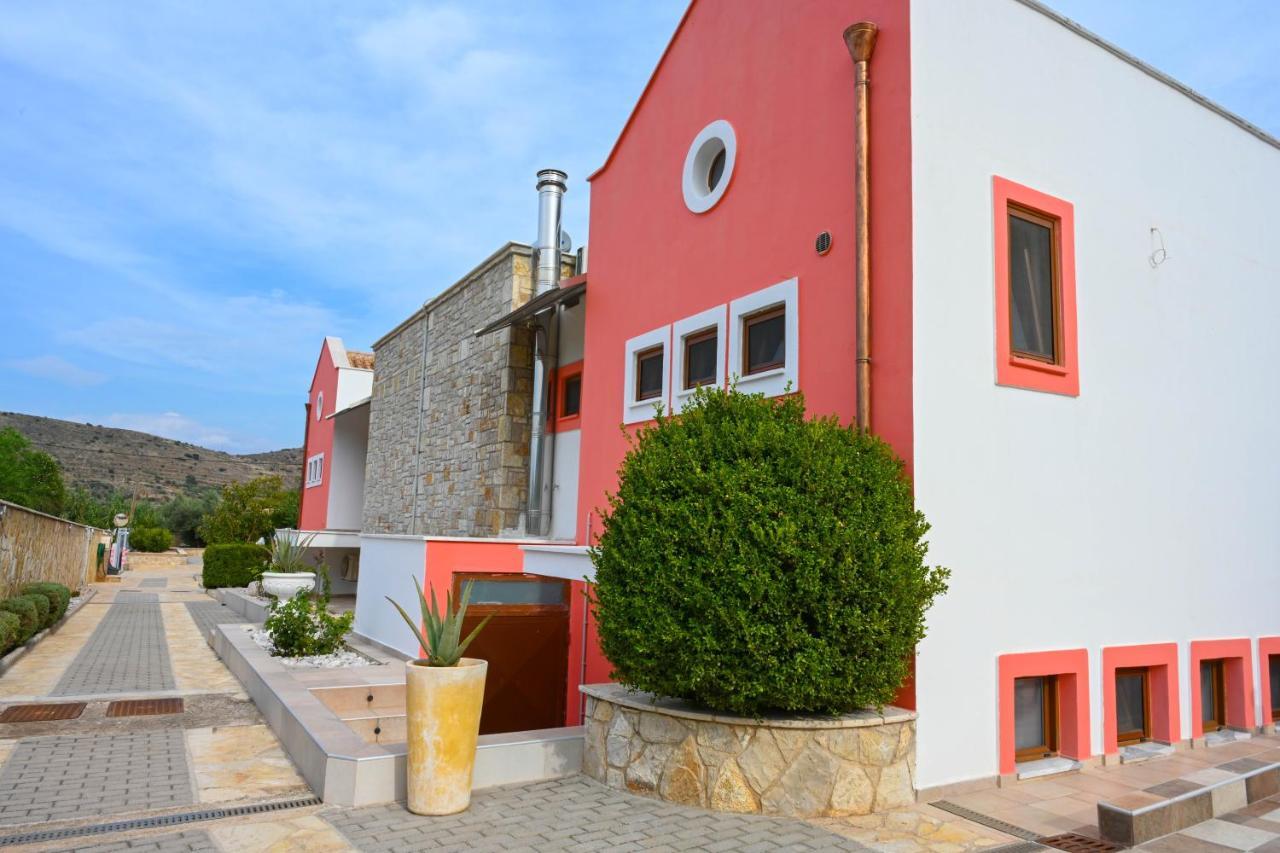 Αριων Village & Suites Nauplion Buitenkant foto