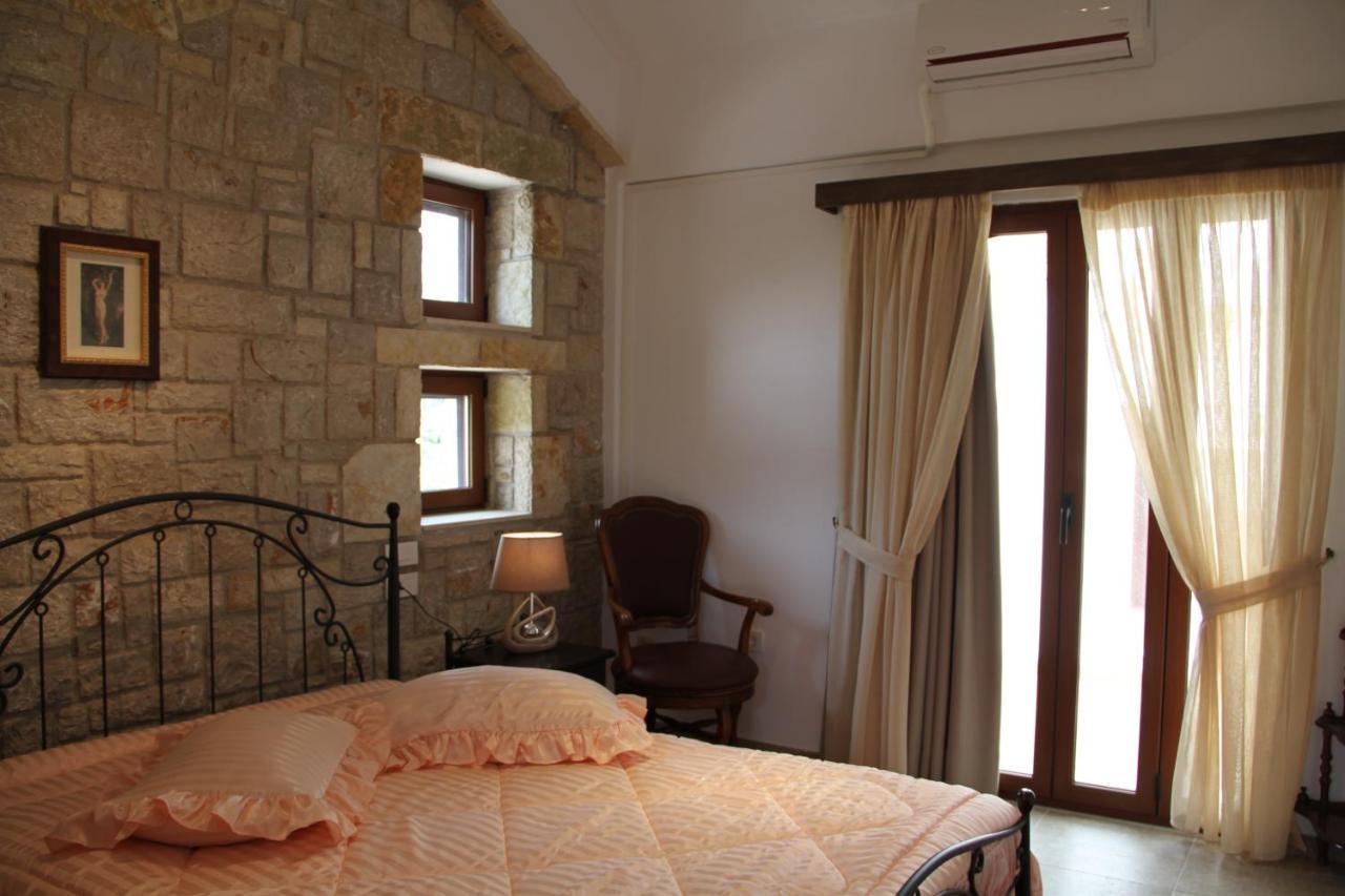 Αριων Village & Suites Nauplion Buitenkant foto