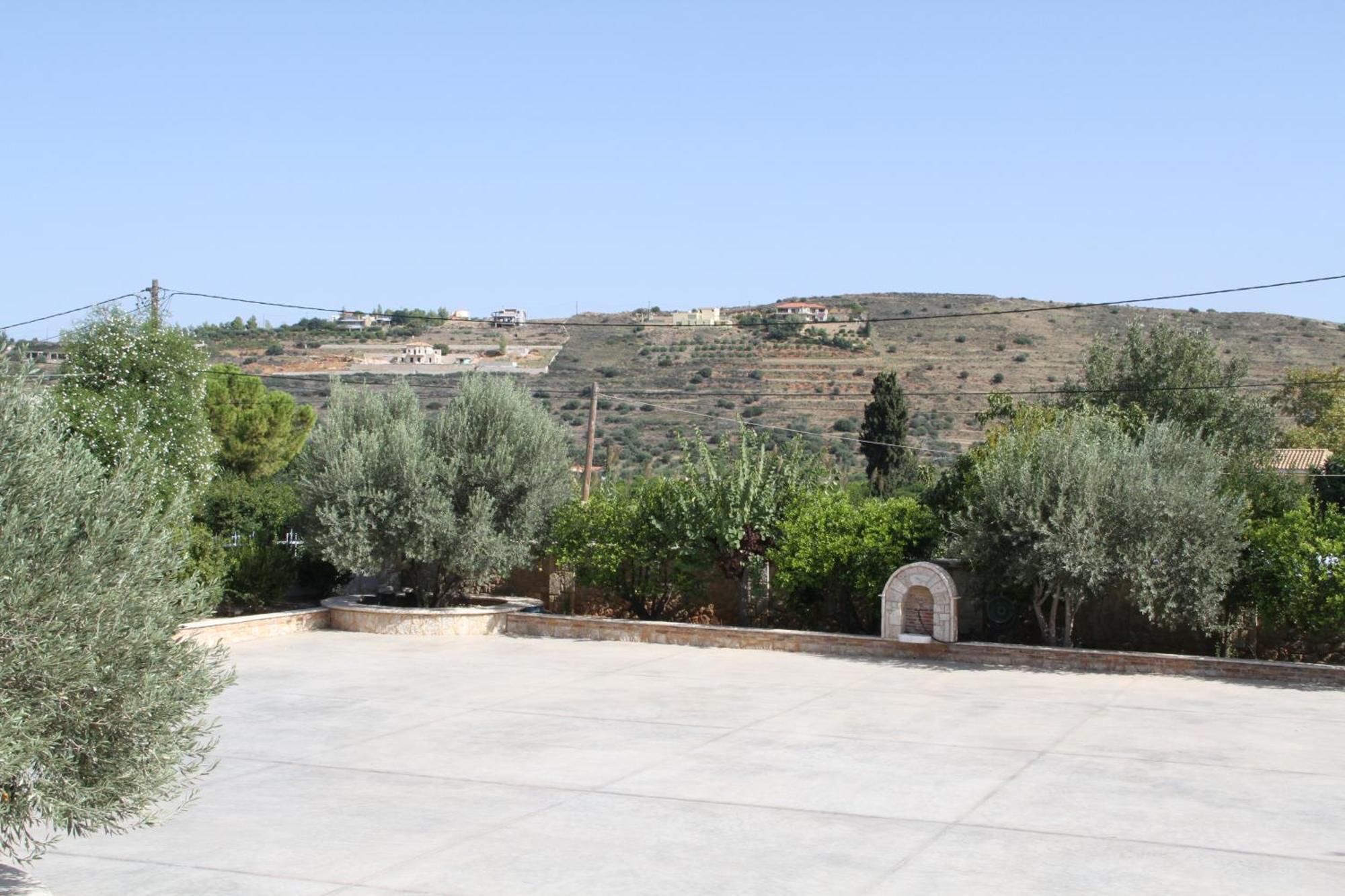 Αριων Village & Suites Nauplion Buitenkant foto